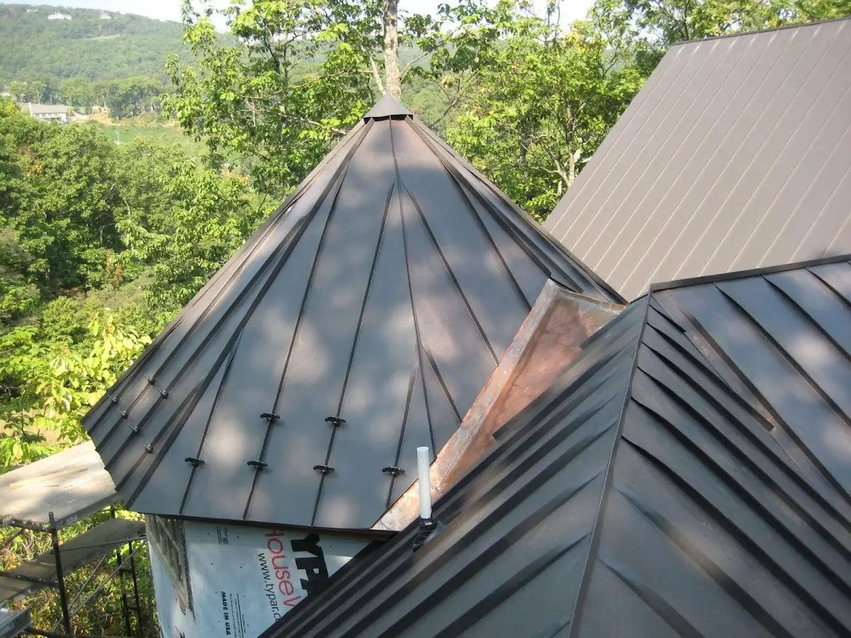 Professional Roof Tarp Installation by Craftsman Roofing in Peru